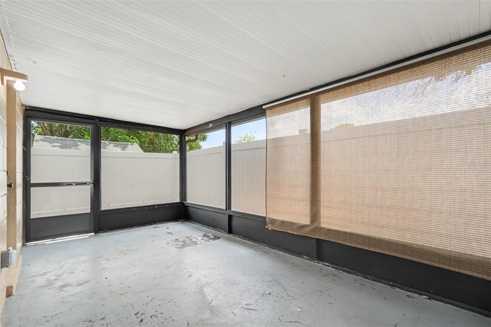 6404 FREEDOM CT — photo 18