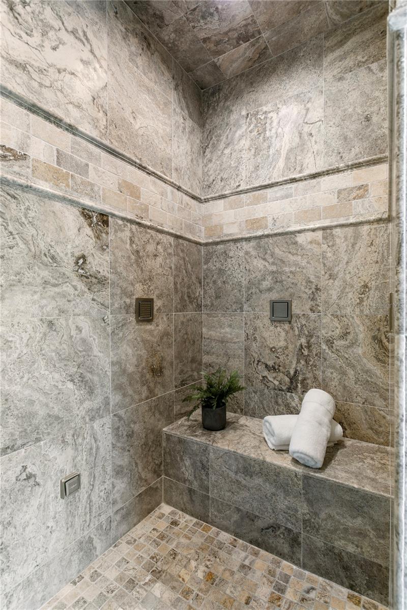 401 SNELL ISLE BLVD NE — photo 52