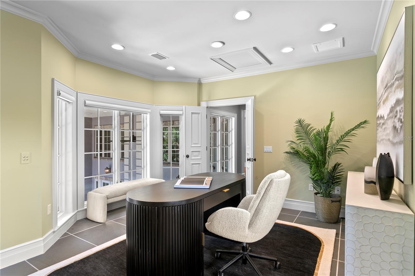 401 SNELL ISLE BLVD NE — photo 54