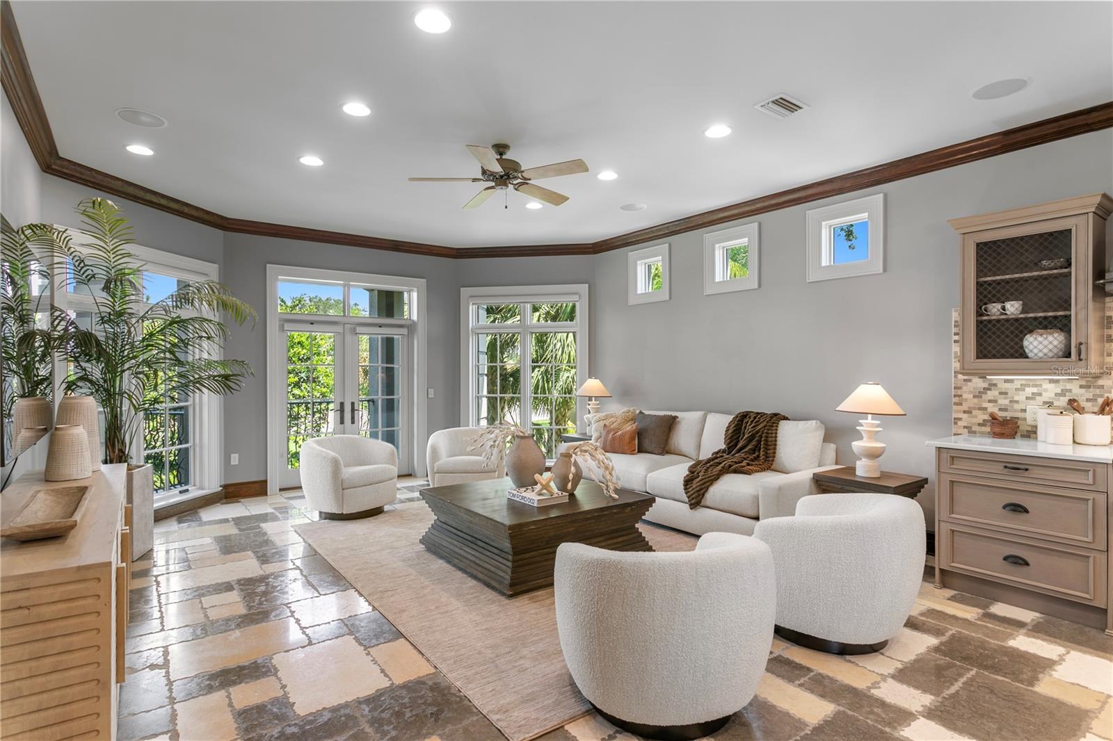 401 SNELL ISLE BLVD NE — photo 15