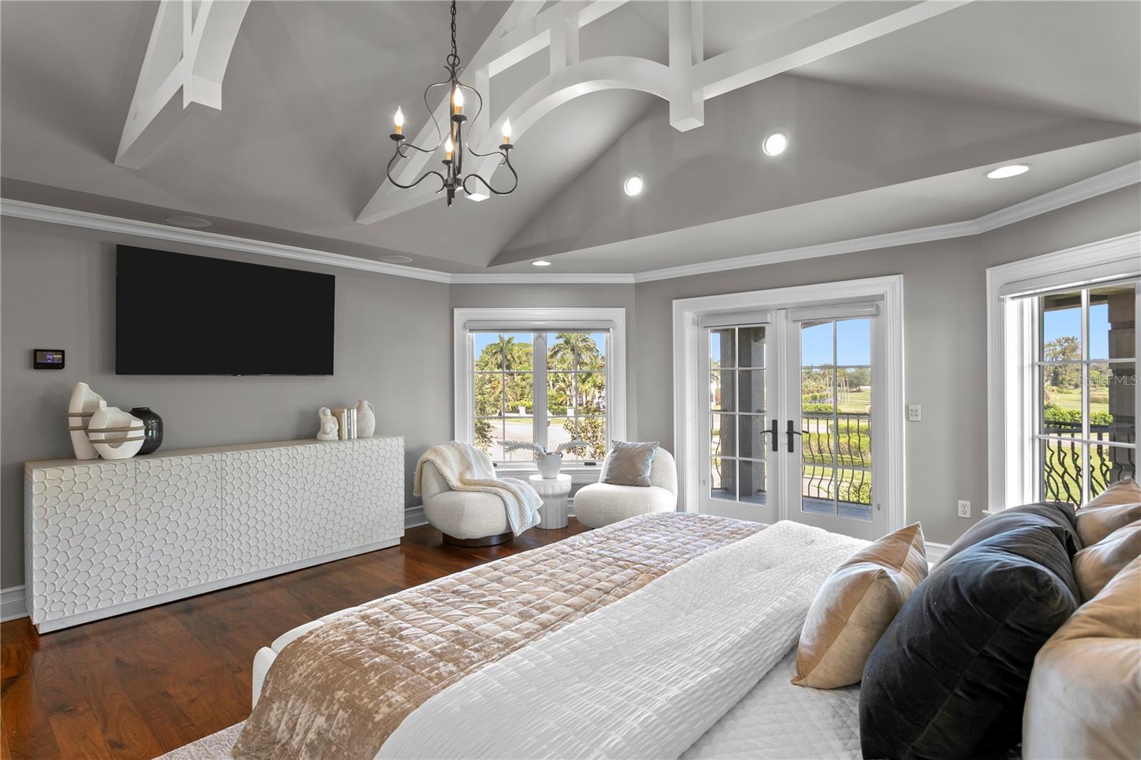 401 SNELL ISLE BLVD NE — photo 44