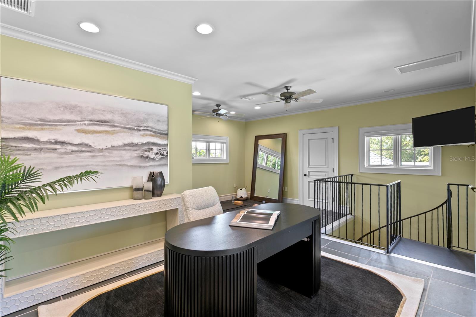 401 SNELL ISLE BLVD NE — photo 53