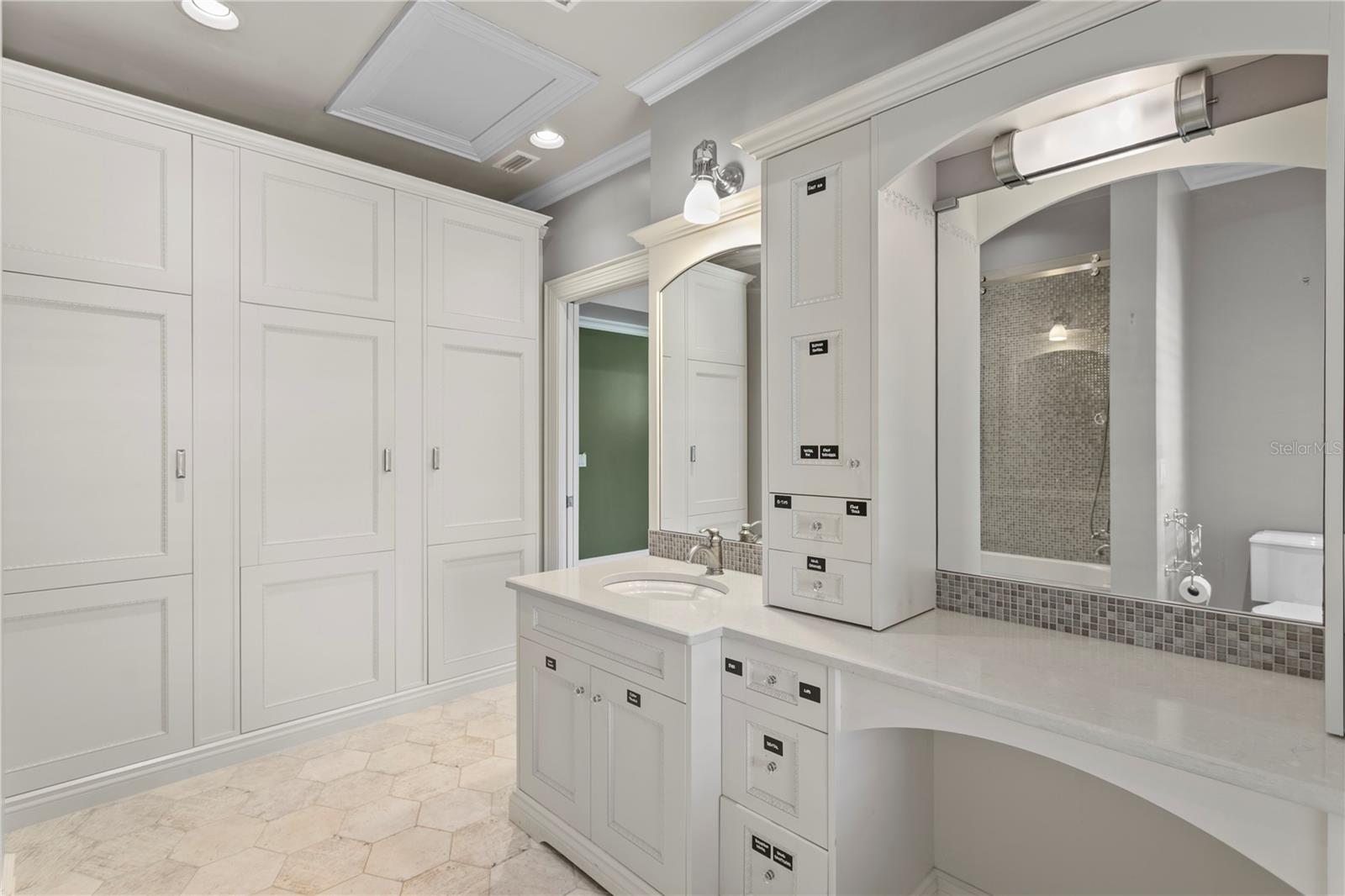 401 SNELL ISLE BLVD NE — photo 63