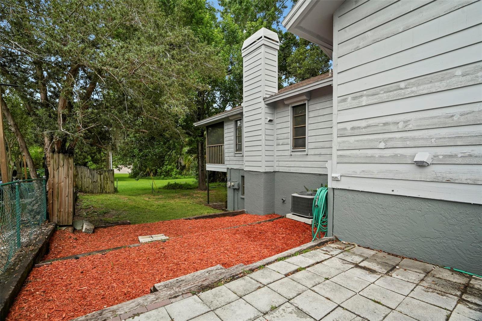 210 EDGEWOOD AVE — photo 41