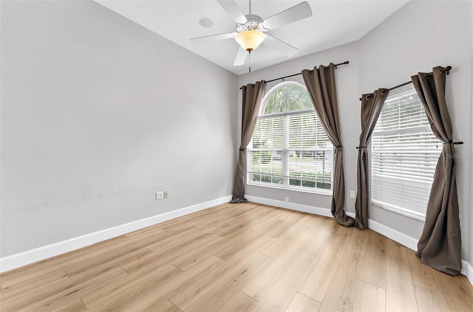 6462 GOLDEN LEAF CT — photo 7