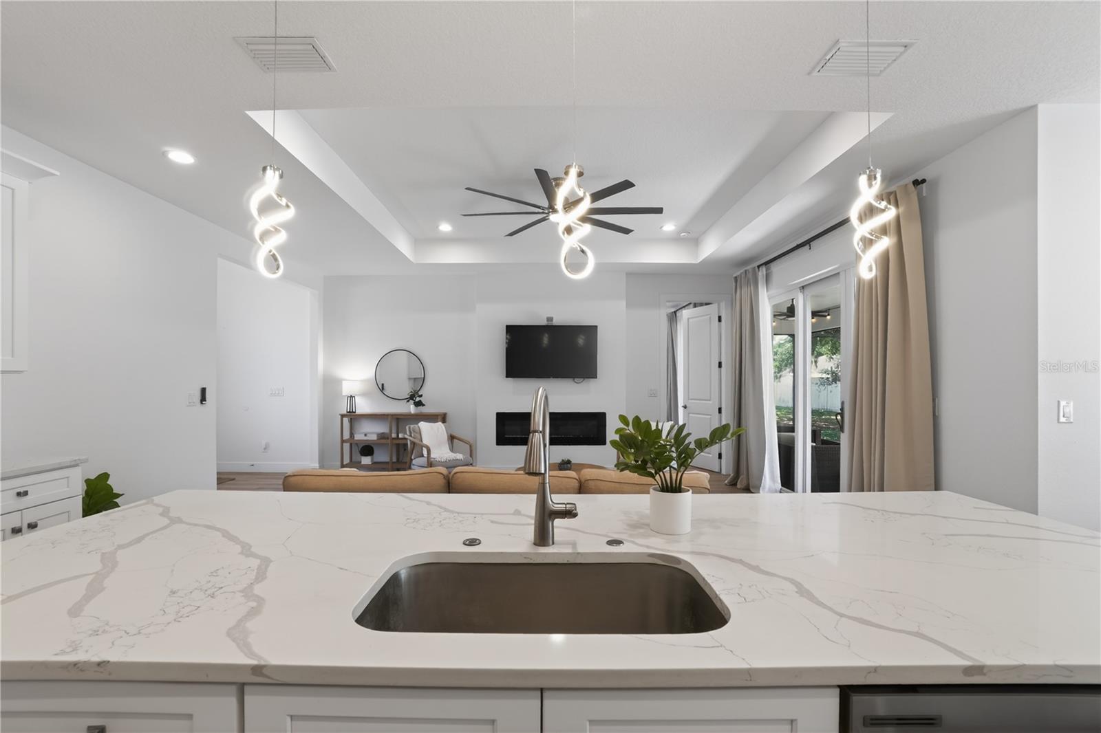 3090 QUARTER ST — photo 14