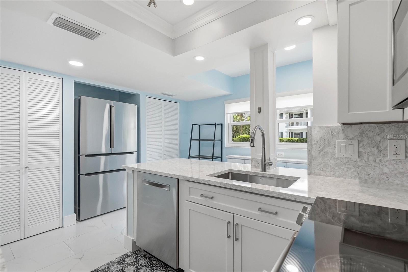 202 46TH AVENUE TER W #UNIT #209 — photo 8