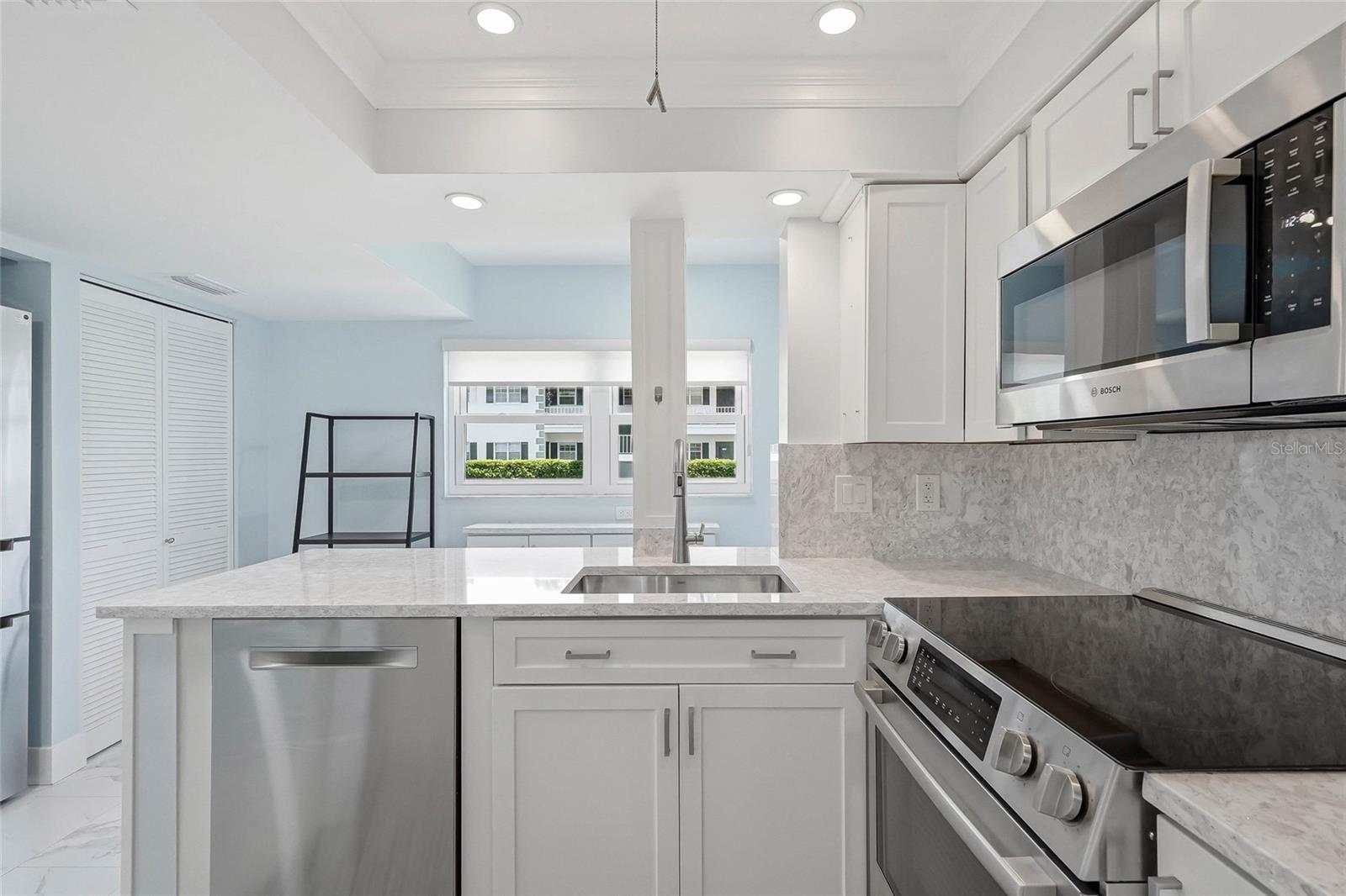 202 46TH AVENUE TER W #UNIT #209 — photo 9