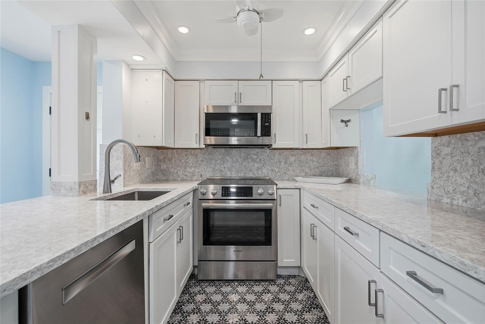 202 46TH AVENUE TER W #UNIT #209 — photo 5