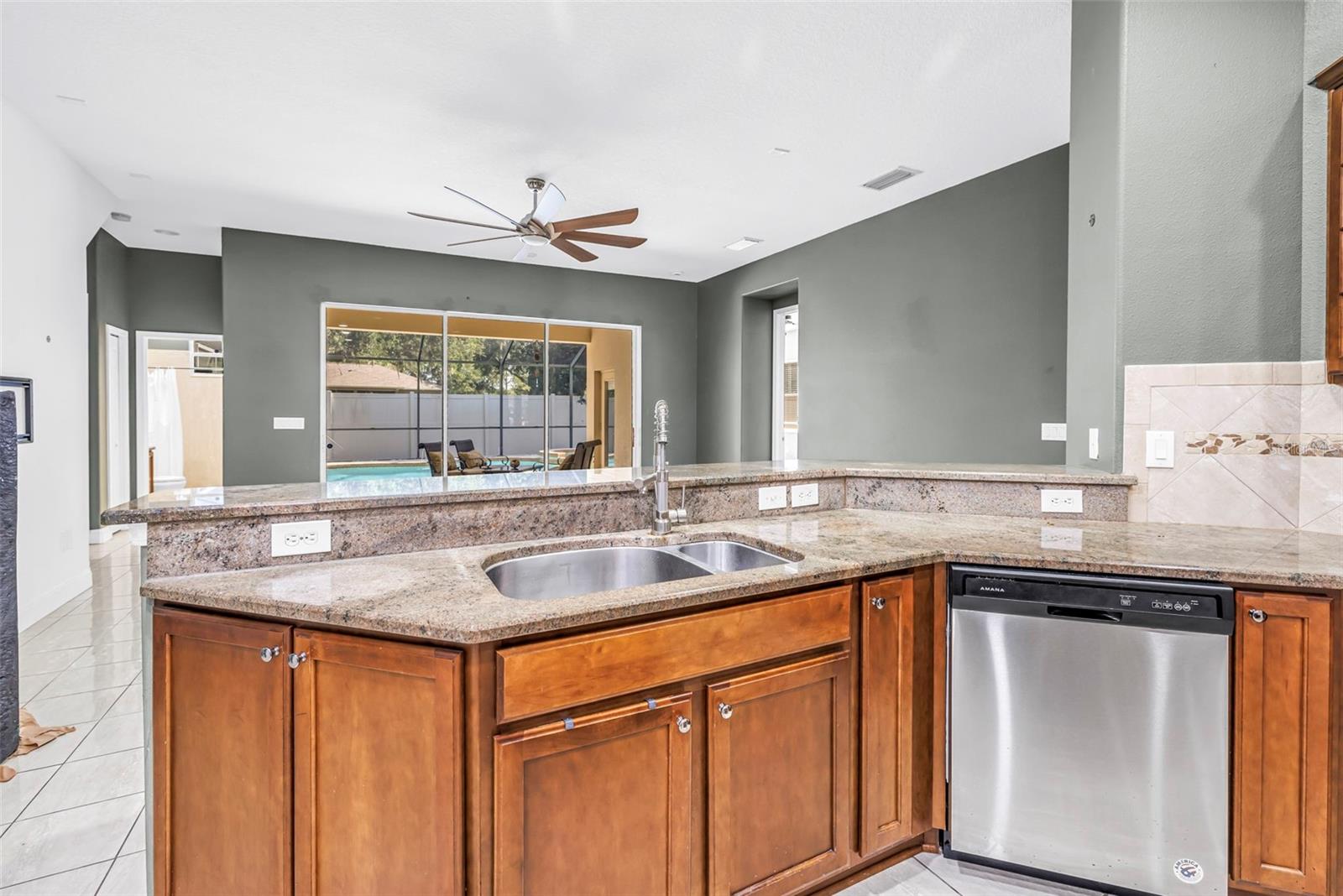 27405 SORA BLVD — photo 8
