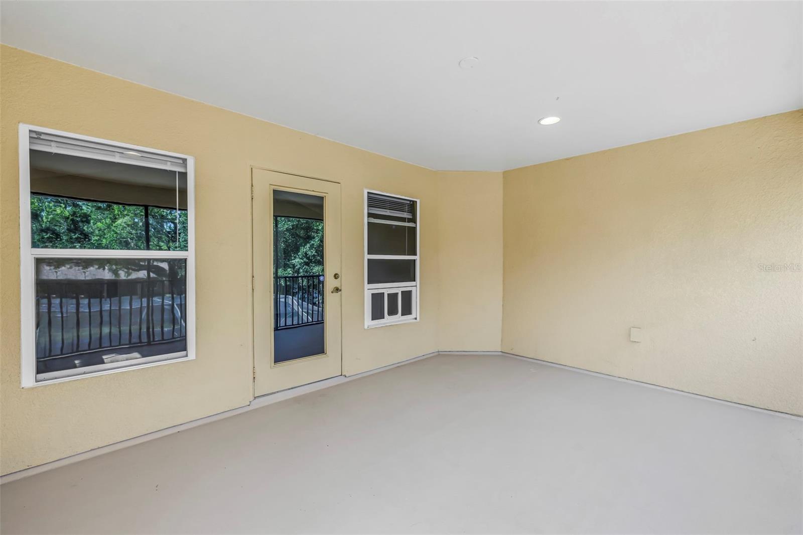 27405 SORA BLVD — photo 15