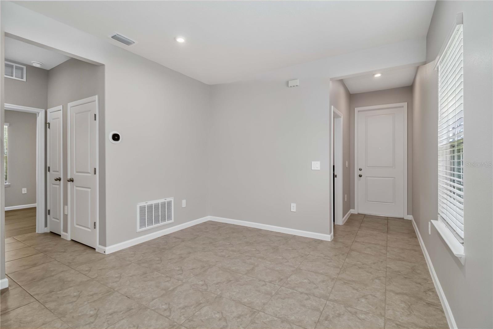 4525 PIPPIN LN — photo 10