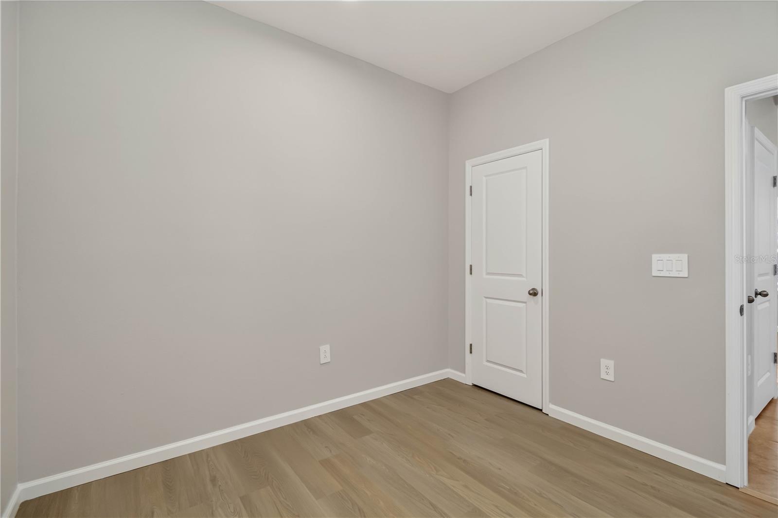 4525 PIPPIN LN — photo 22