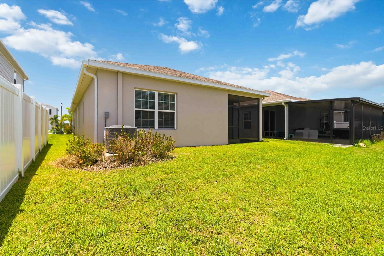 4525 PIPPIN LN — photo 37