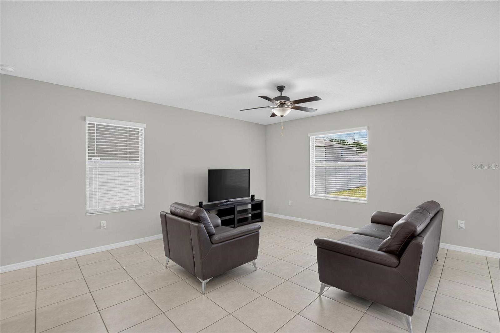 4907 WILD SENNA BLVD — photo 10