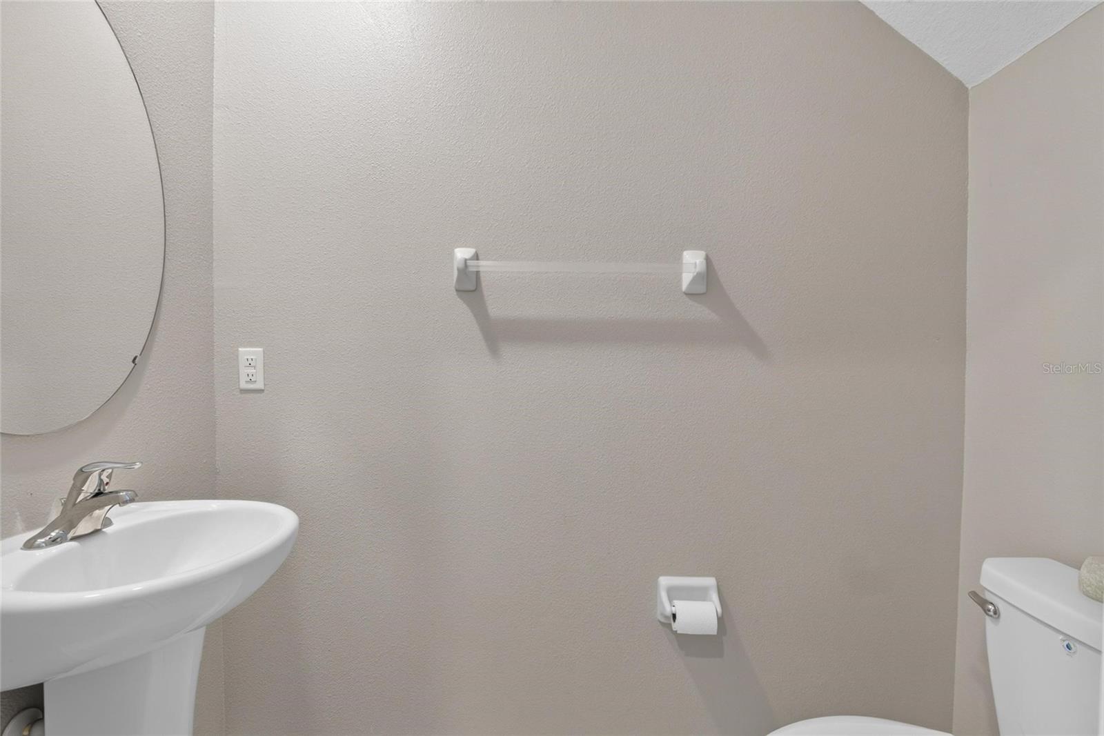4907 WILD SENNA BLVD — photo 8