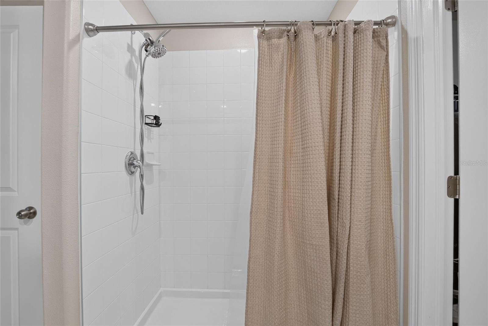 4907 WILD SENNA BLVD — photo 28