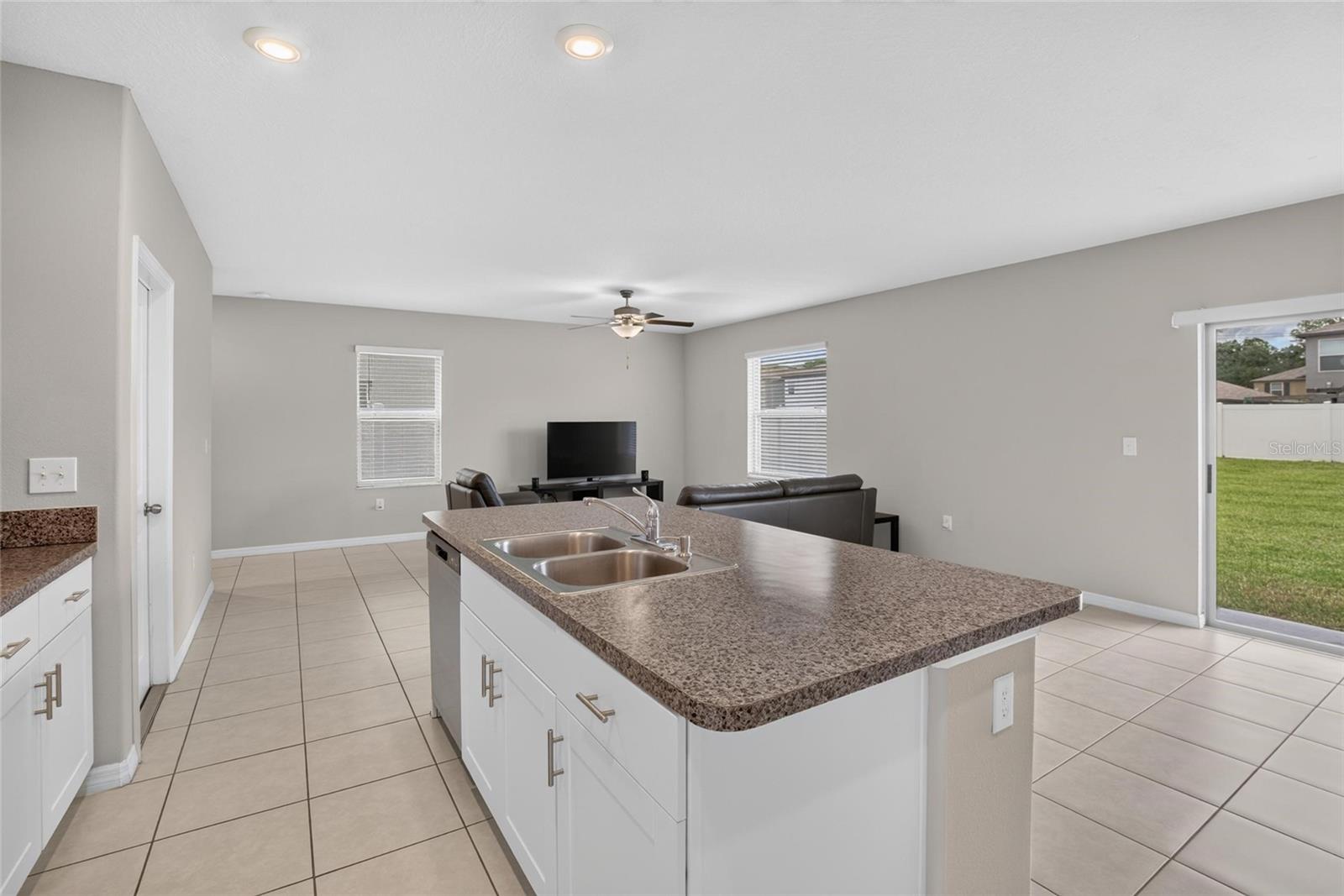 4907 WILD SENNA BLVD — photo 15