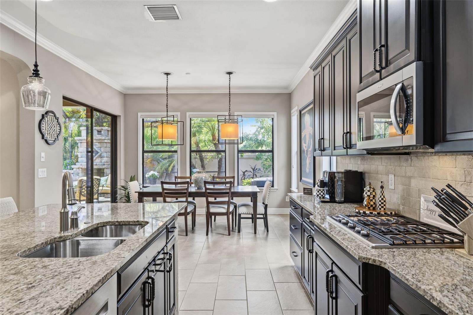 14231 AVON FARMS DR — photo 14