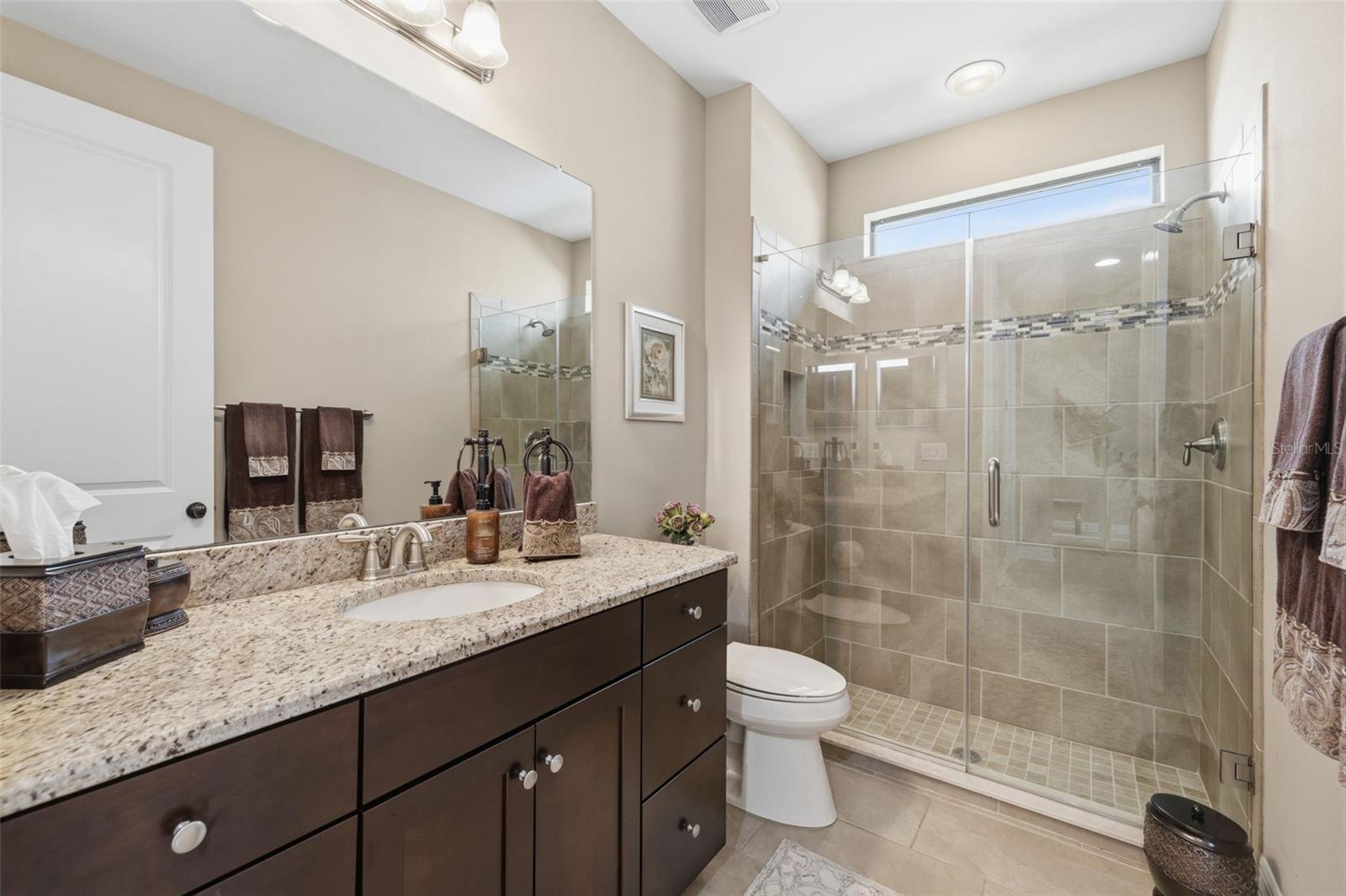 14231 AVON FARMS DR — photo 37