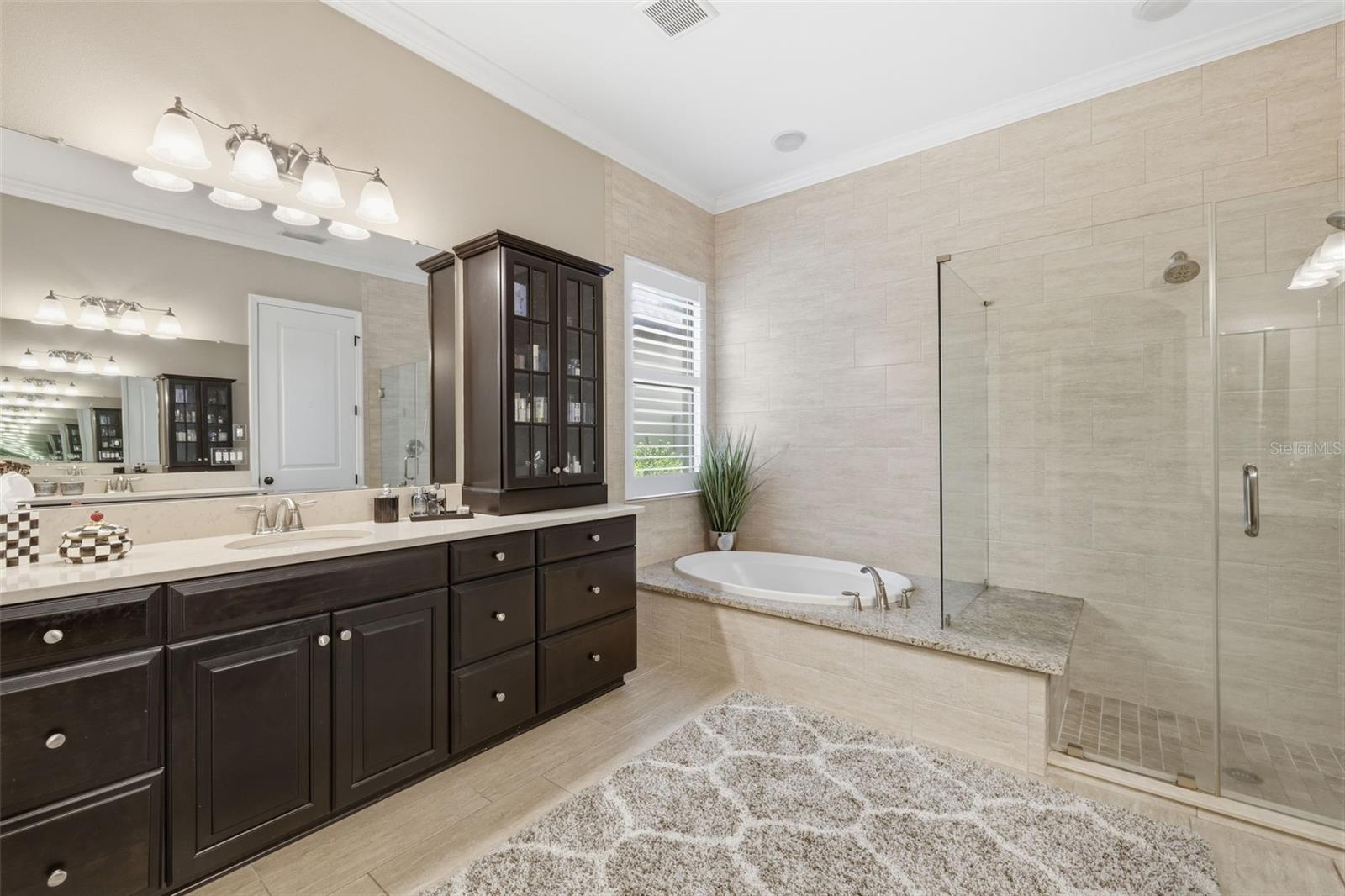 14231 AVON FARMS DR — photo 33