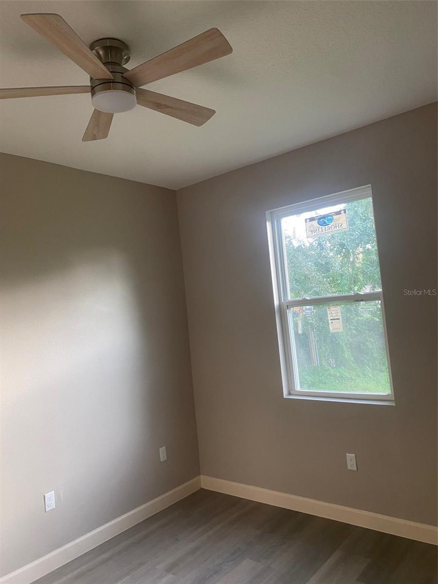 14910 LAURIE LN — photo 16