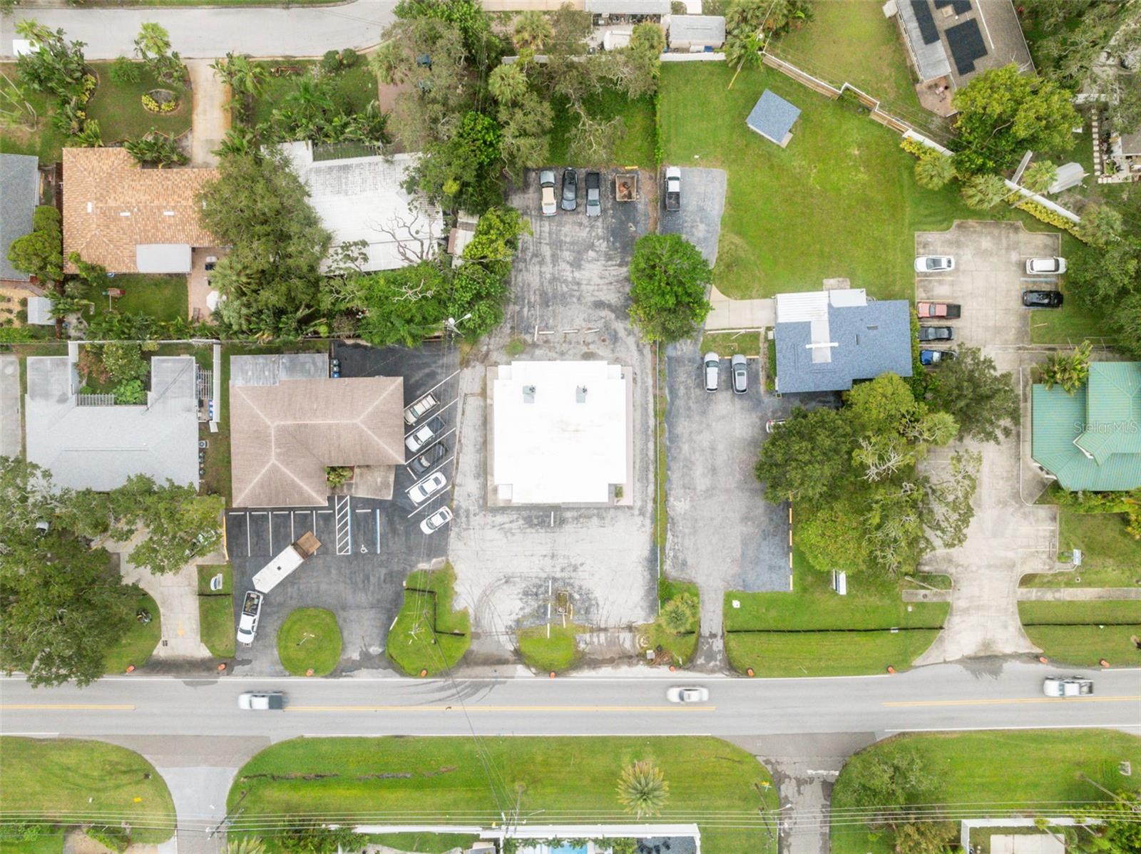 2101 INDIAN ROCKS RD S — photo 38