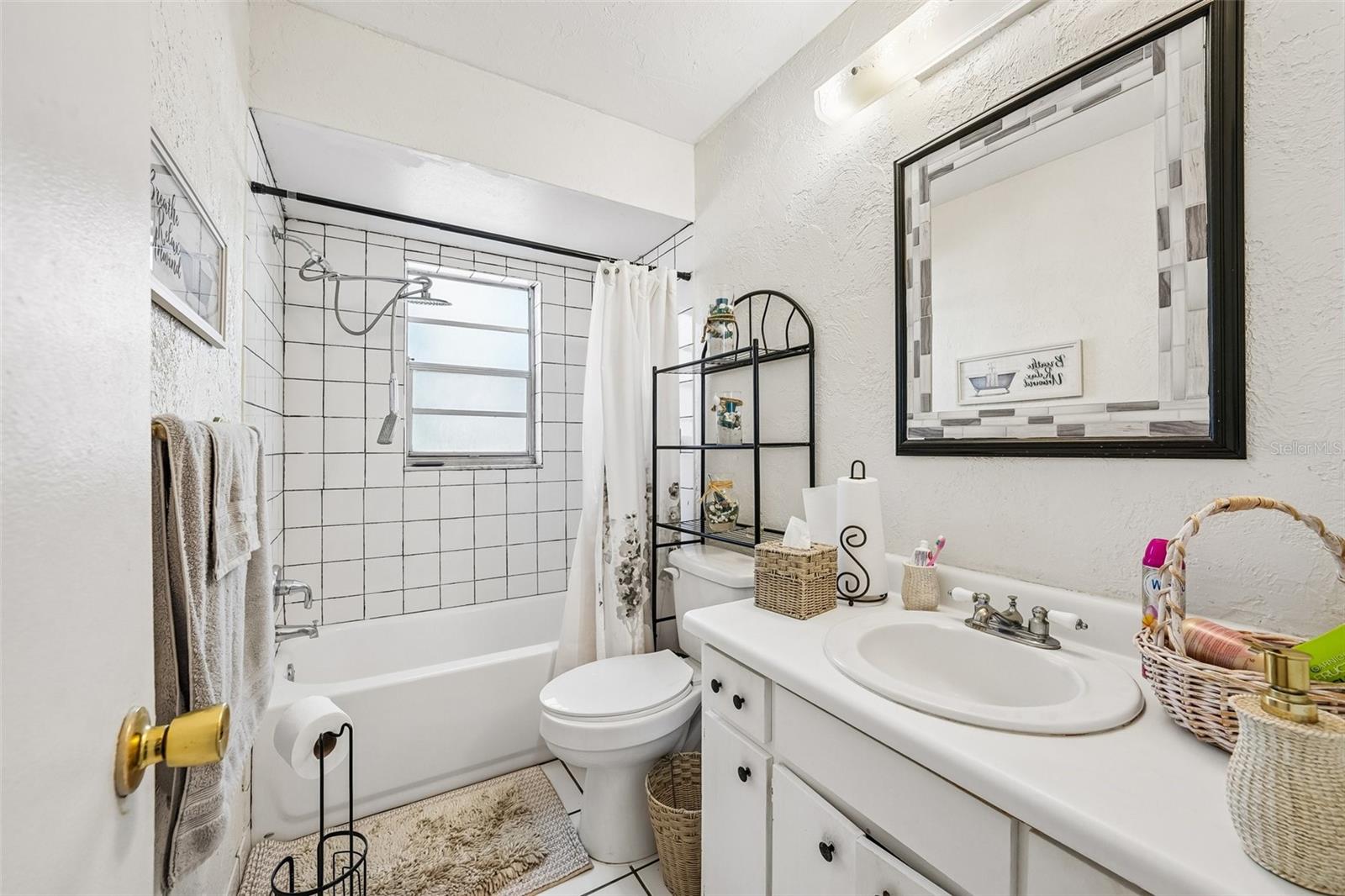 3777 PARKWAY BLVD — photo 27