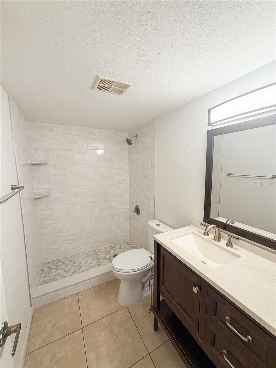 3850 N LAKE DR #140 — photo 13
