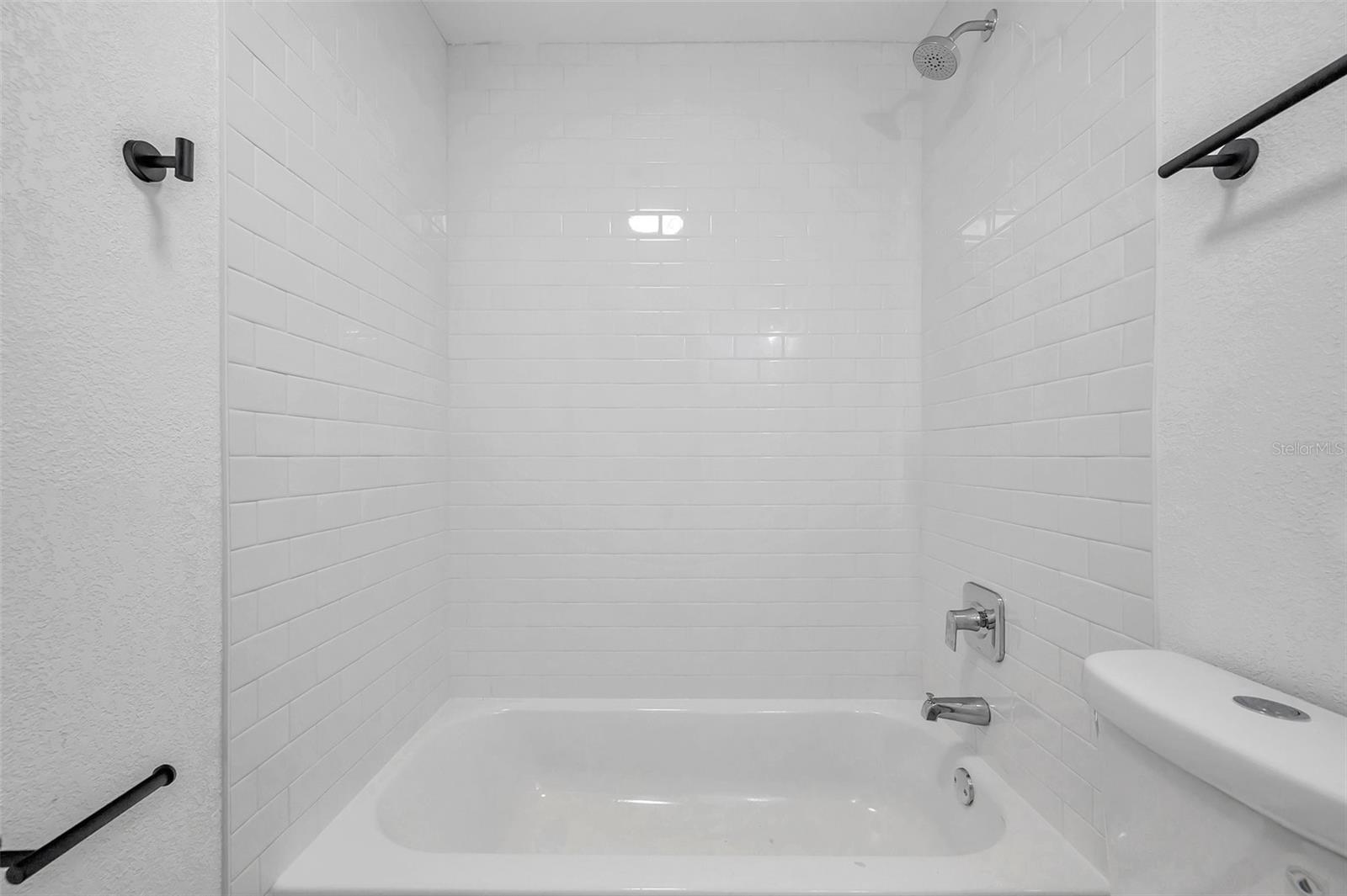 2366 SHELLEY ST #10 — photo 16