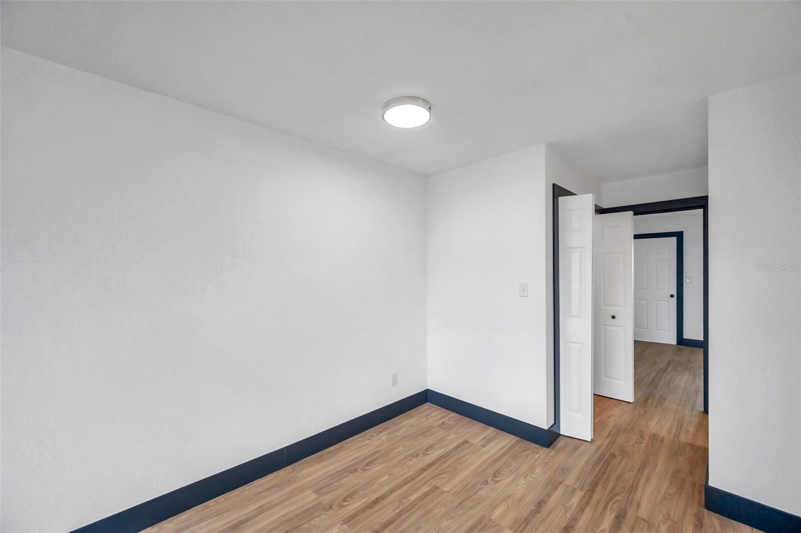 2366 SHELLEY ST #10 — photo 9