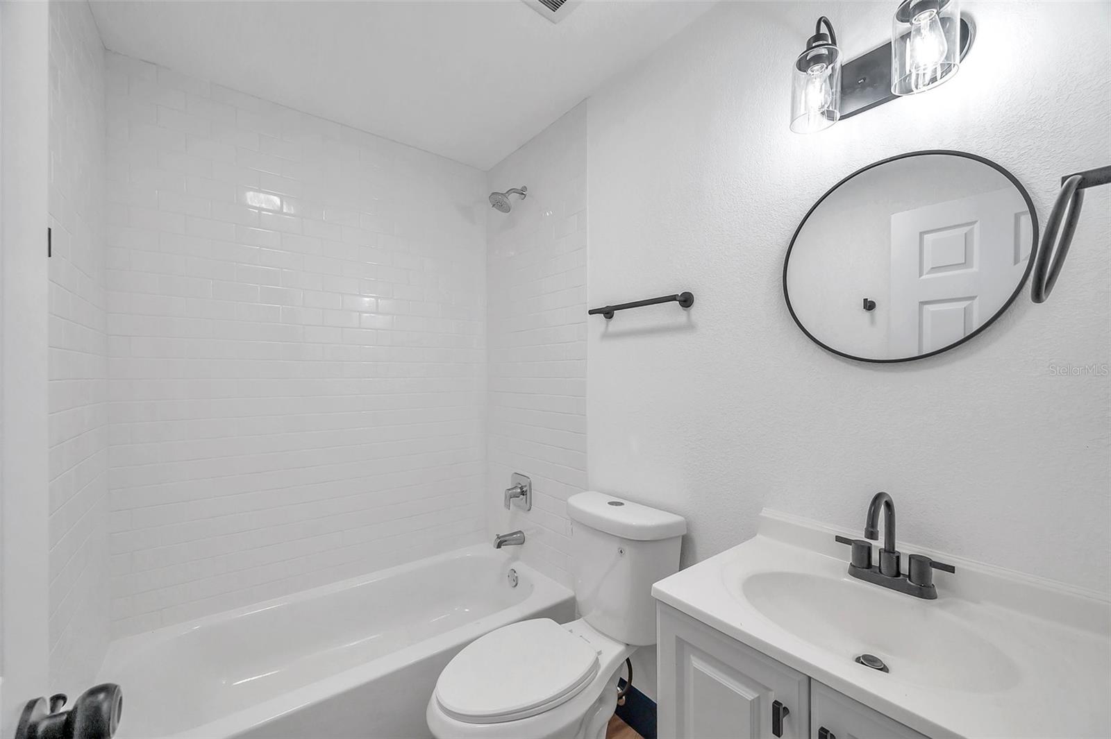 2366 SHELLEY ST #10 — photo 15