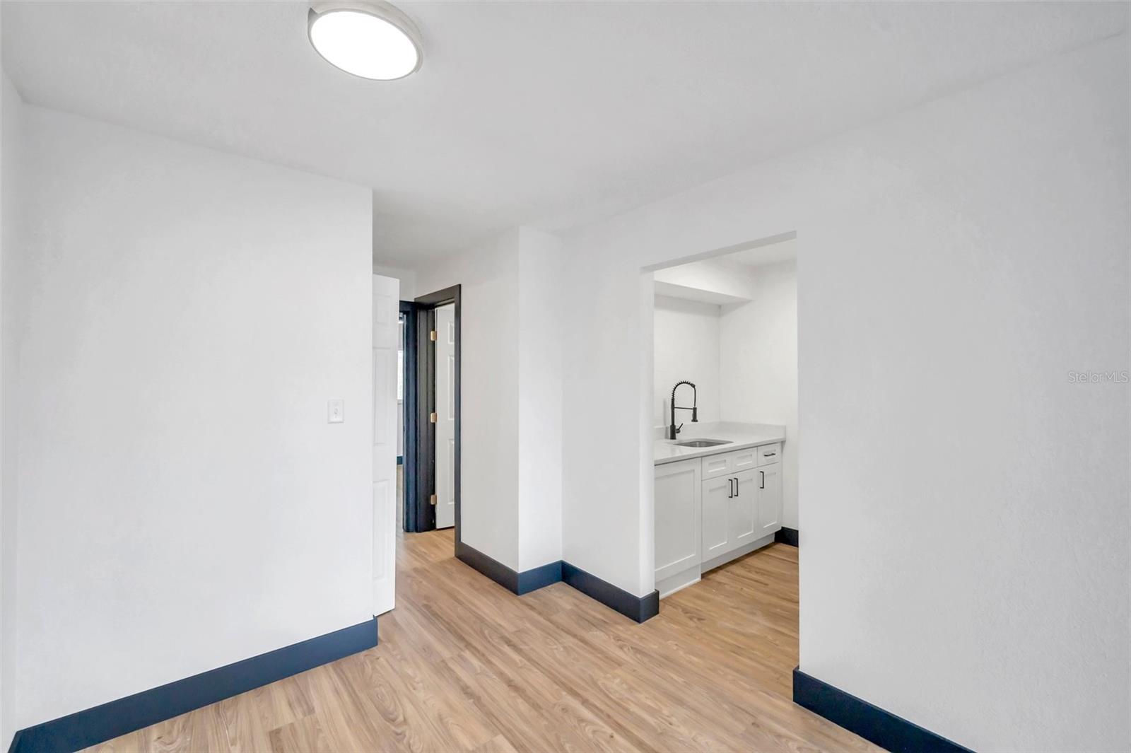 2366 SHELLEY ST #10 — photo 7