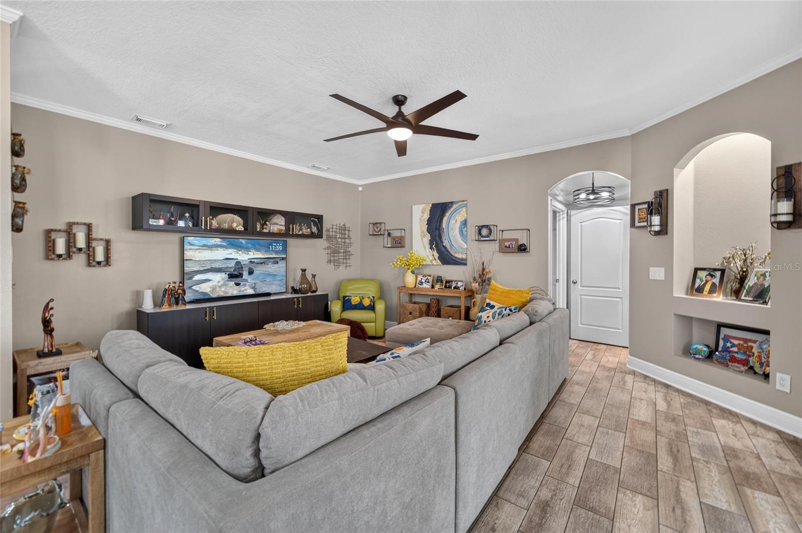 11405 VILLAGE BROOK DR — photo 23