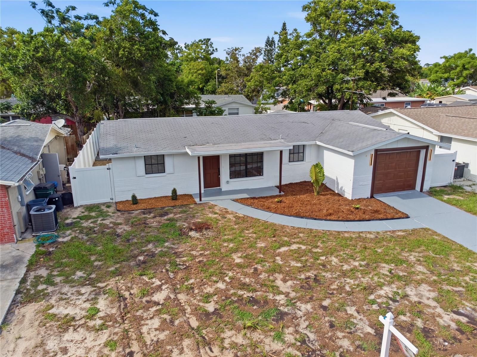 7811 TYSON DR — photo 3