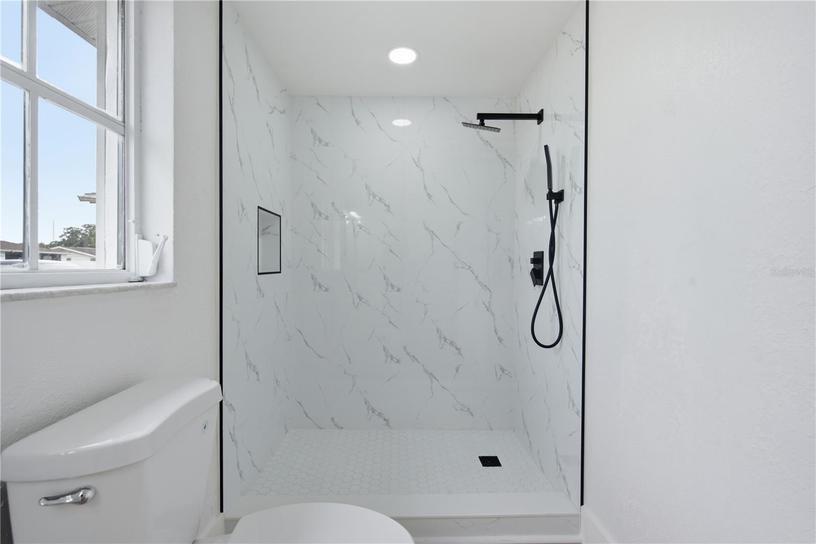 7811 TYSON DR — photo 32