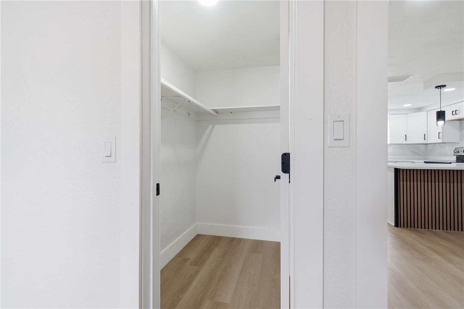 7811 TYSON DR — photo 23