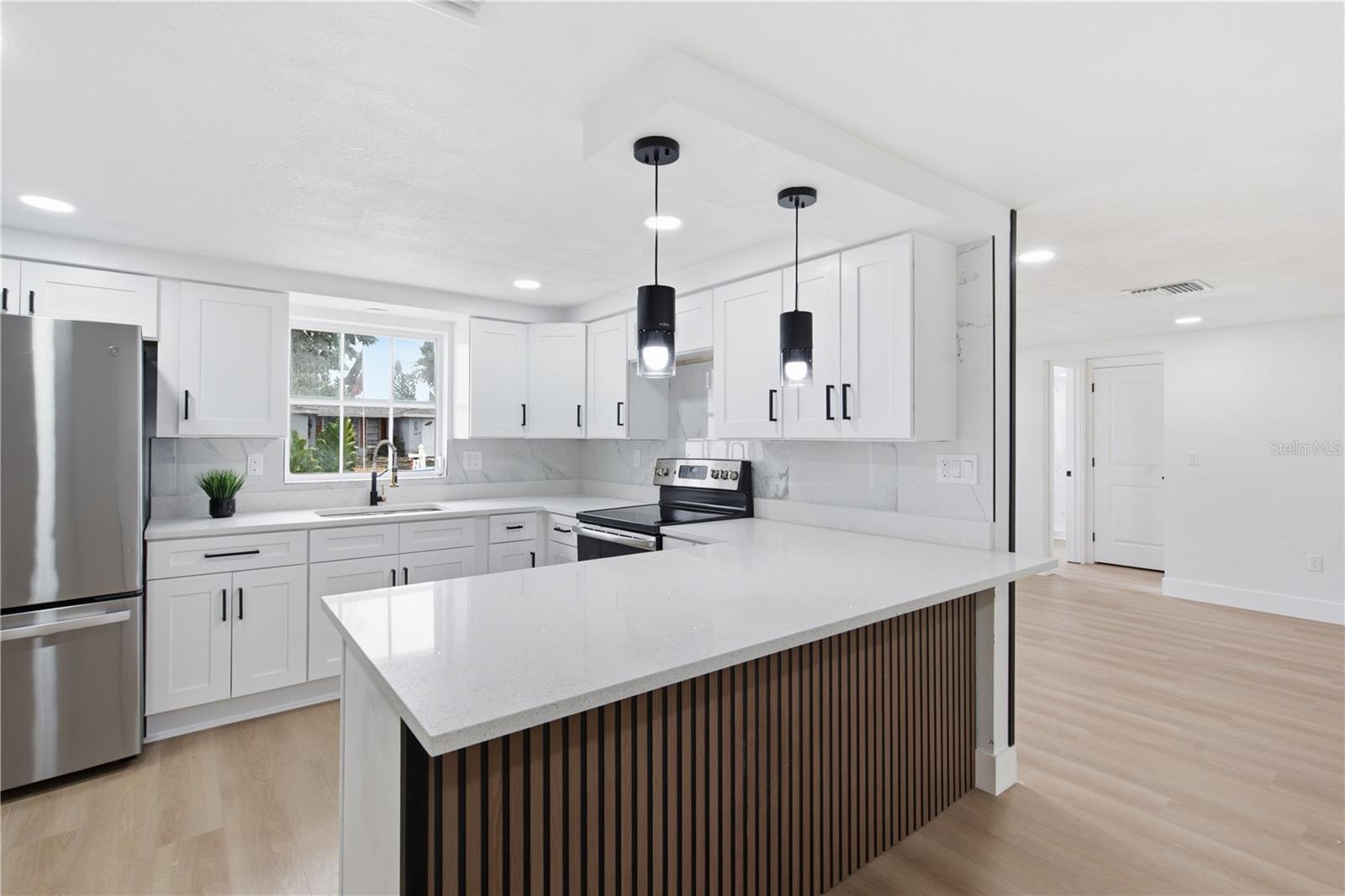 7811 TYSON DR — photo 16
