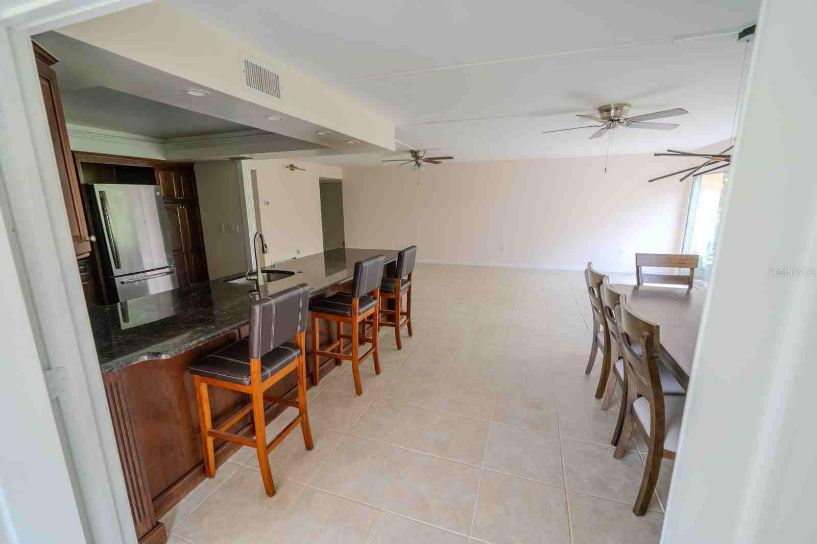 225 COUNTRY CLUB DR #D142 — photo 10