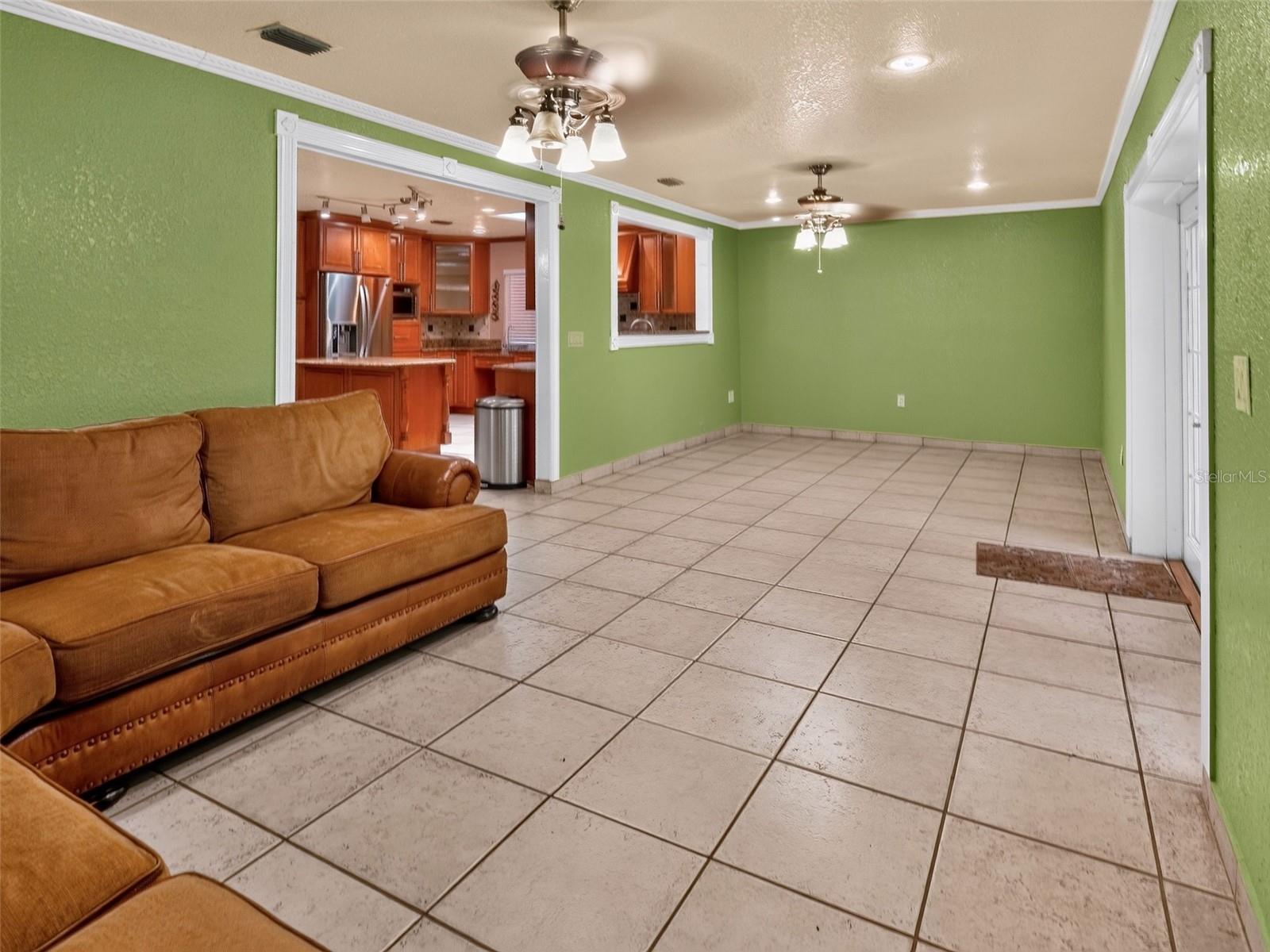 8516 TWIN LAKE BLVD — photo 36