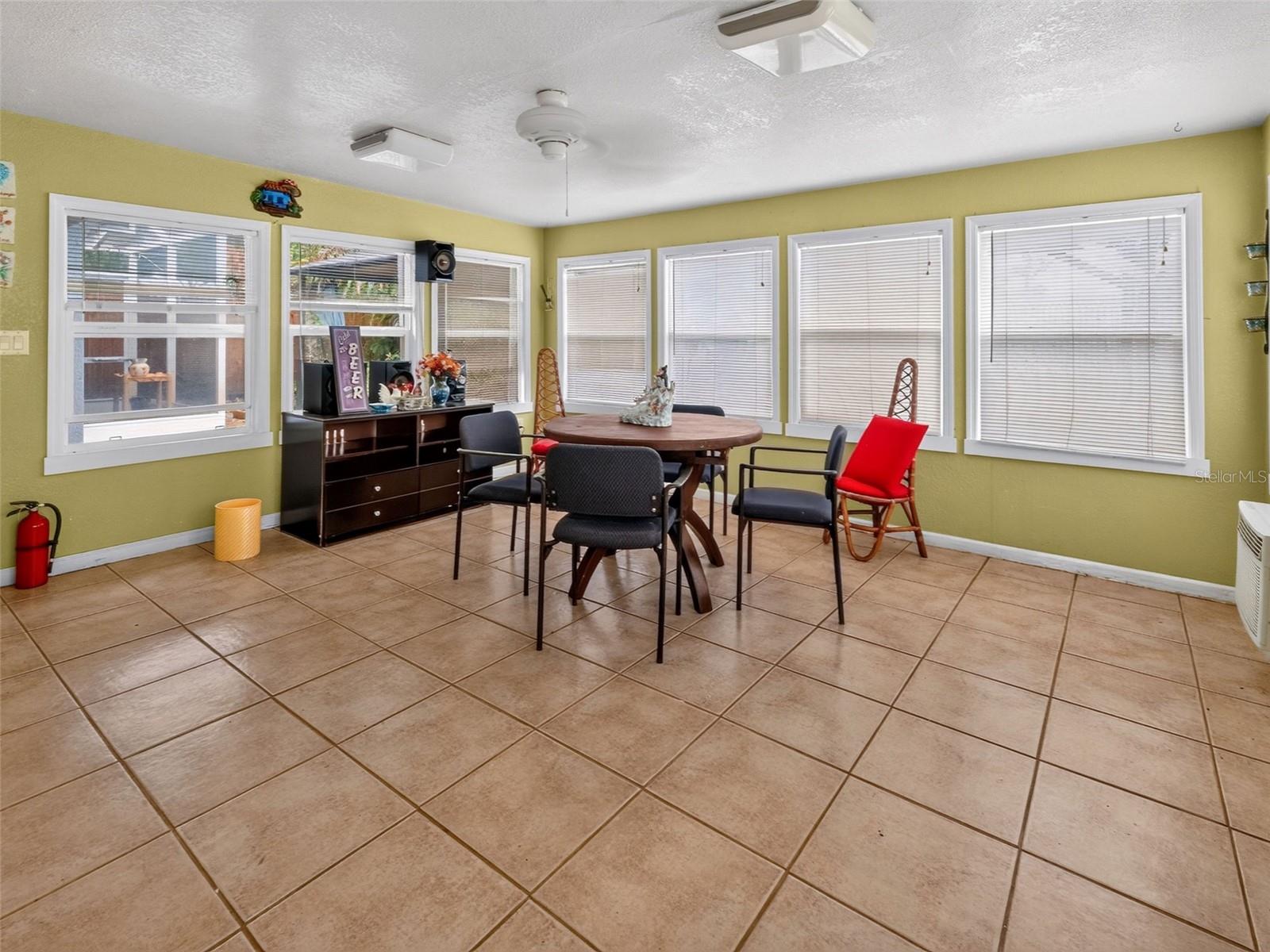 8516 TWIN LAKE BLVD — photo 38