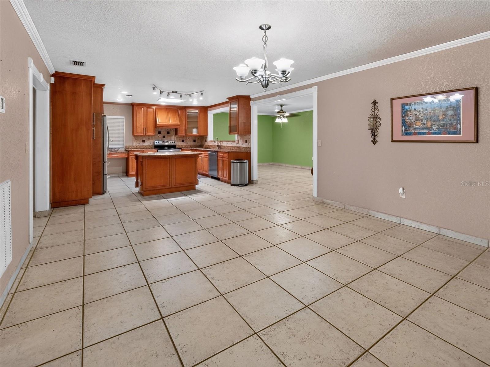 8516 TWIN LAKE BLVD — photo 16