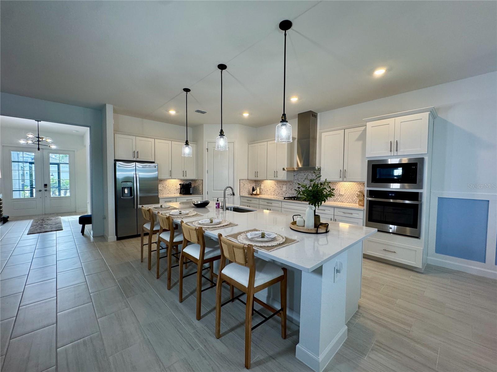 5612 LIGHTNING WHELK LN — photo 3