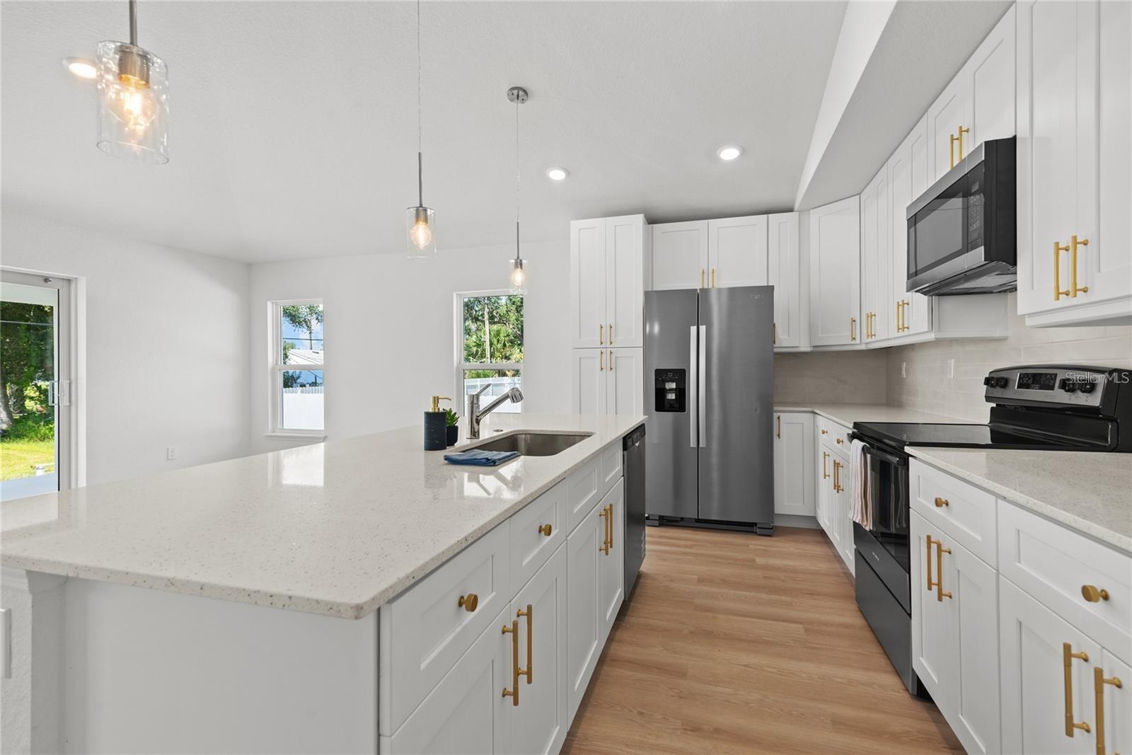 4315 HUNGARY RD — photo 2