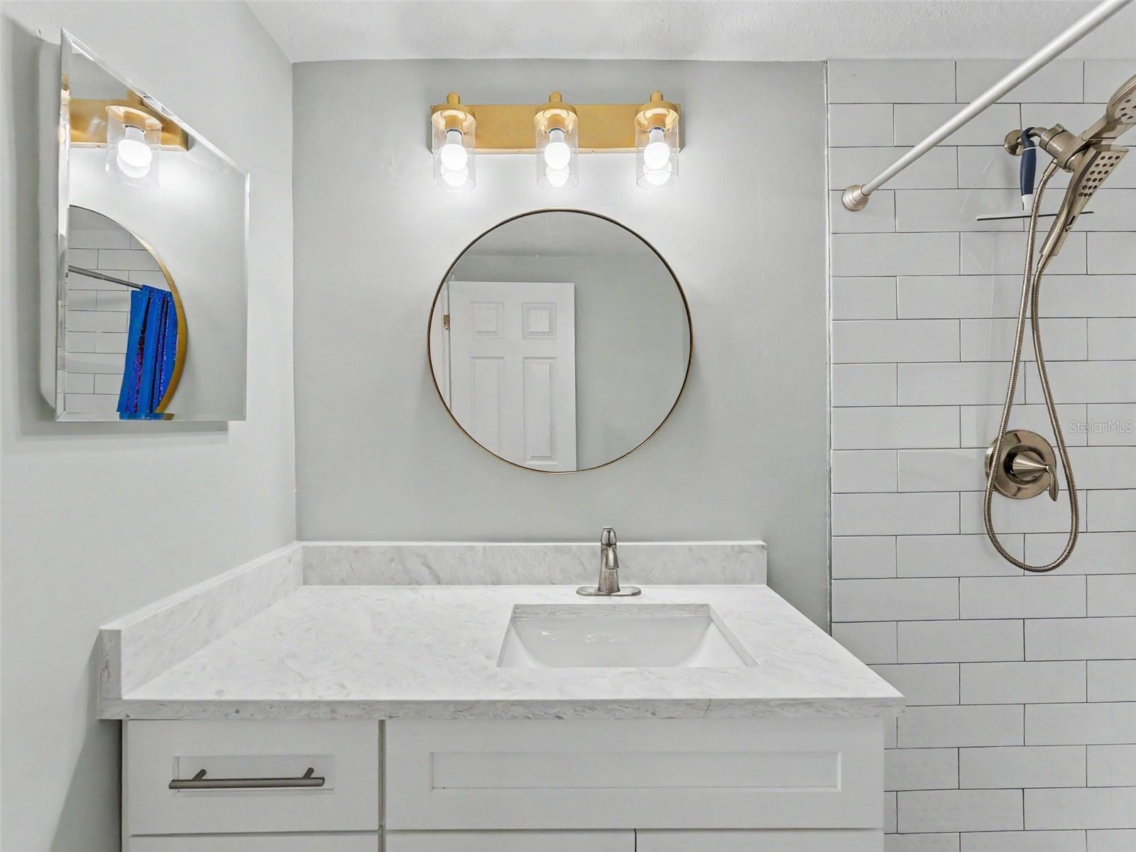 13530 MARIA DR — photo 27