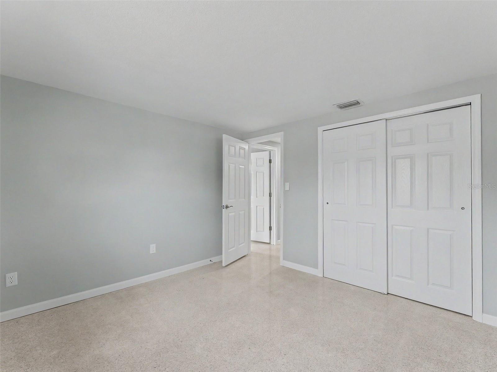 13530 MARIA DR — photo 29