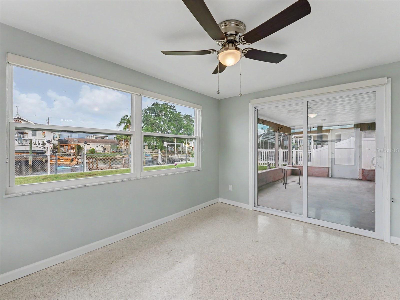 13530 MARIA DR — photo 38