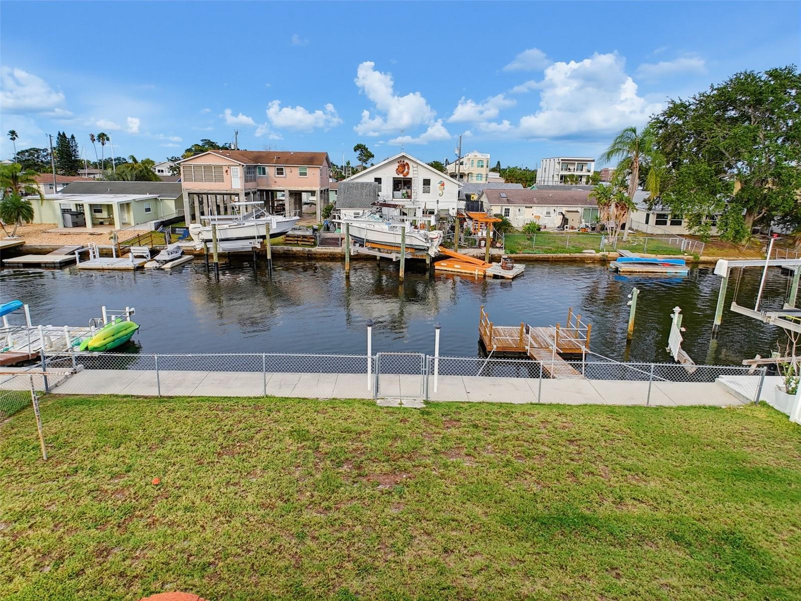 13530 MARIA DR — photo 48