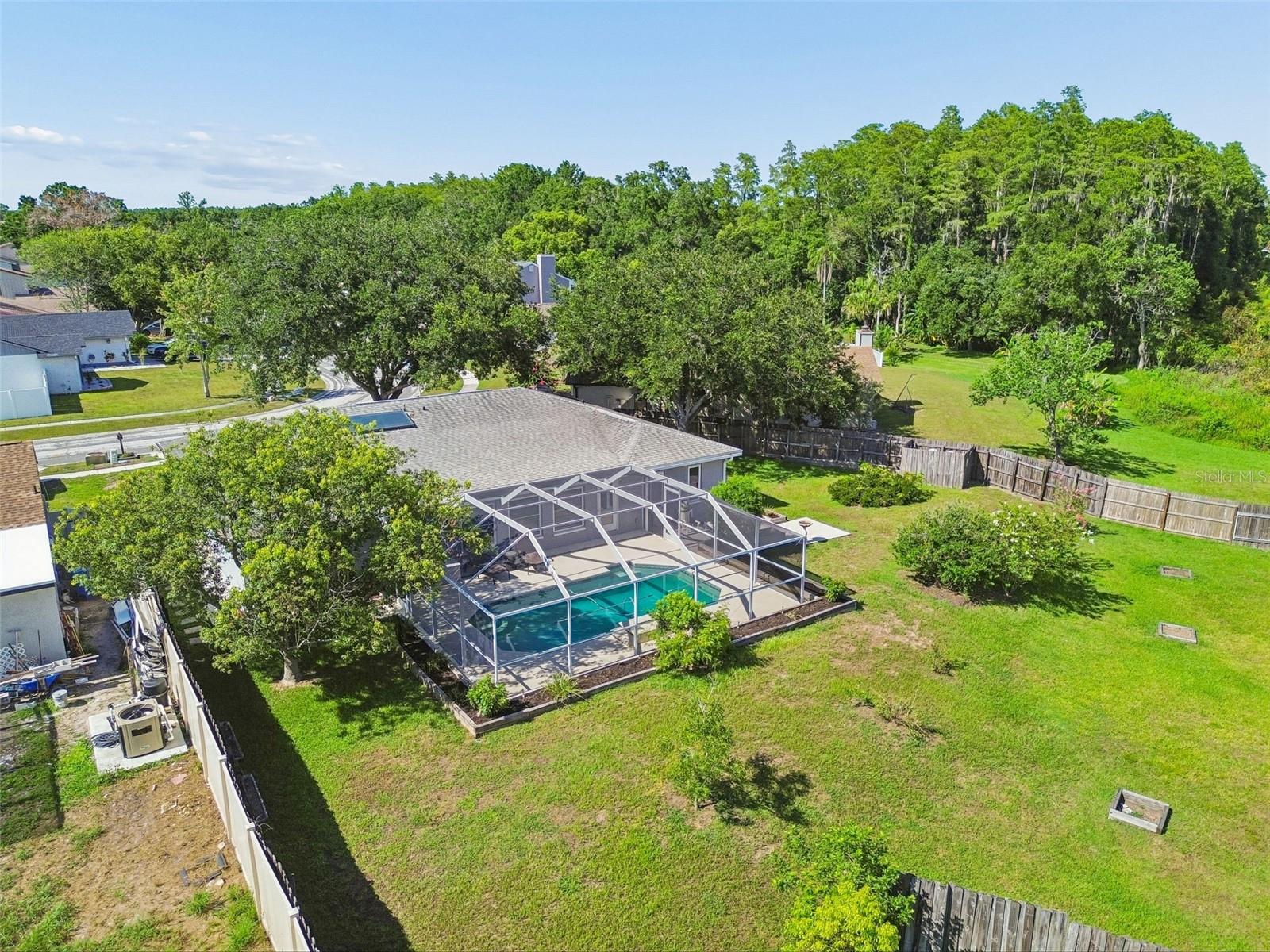 16205 SAWGRASS CIR — photo 65