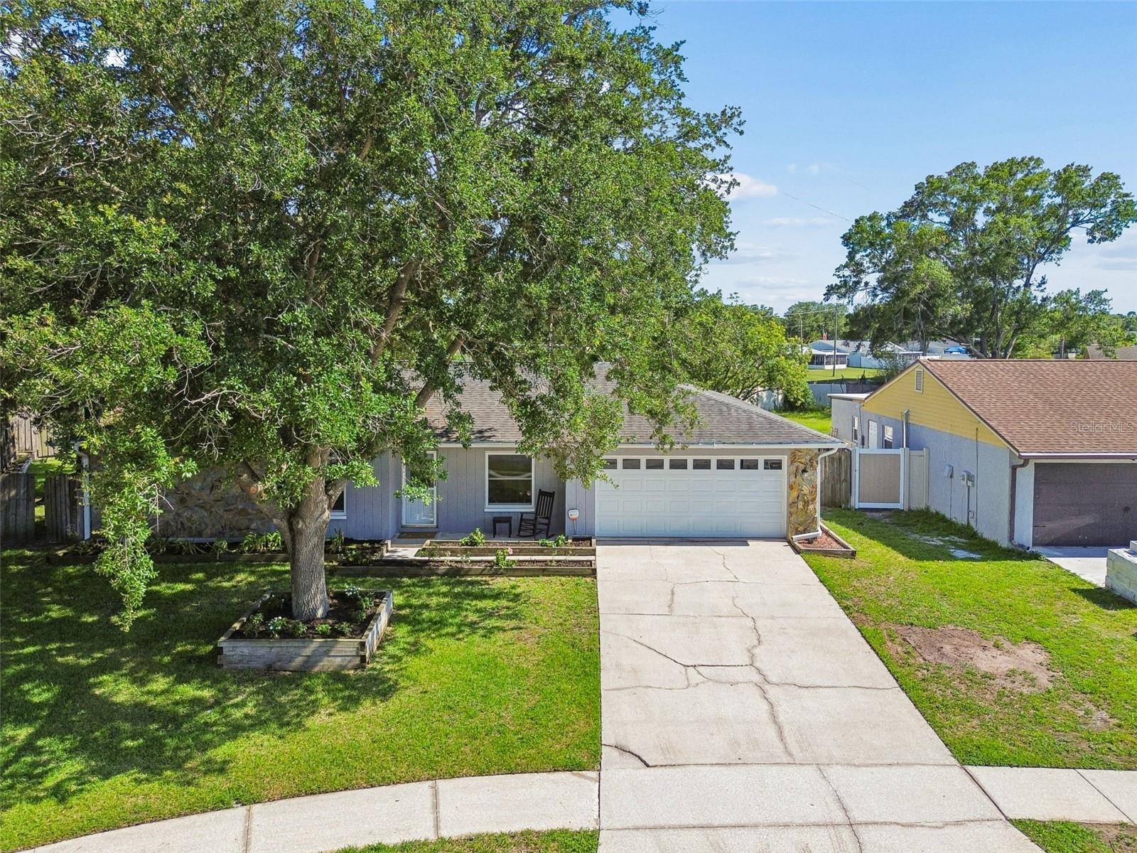16205 SAWGRASS CIR — photo 57